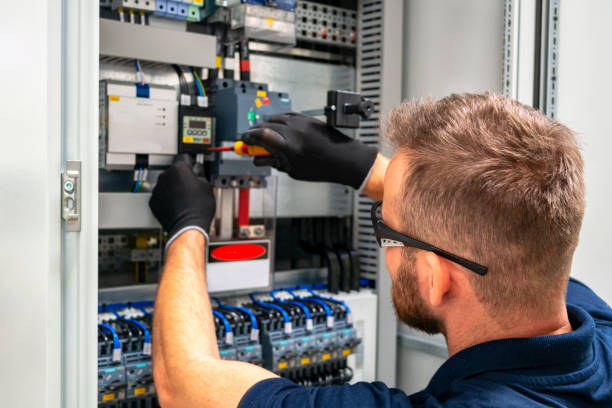 Best Emergency Electrical Repair Services  in Middlebranch, OH